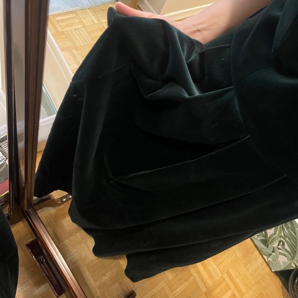 Laura Ashley dark green velvet dress - Picture 15 of 15